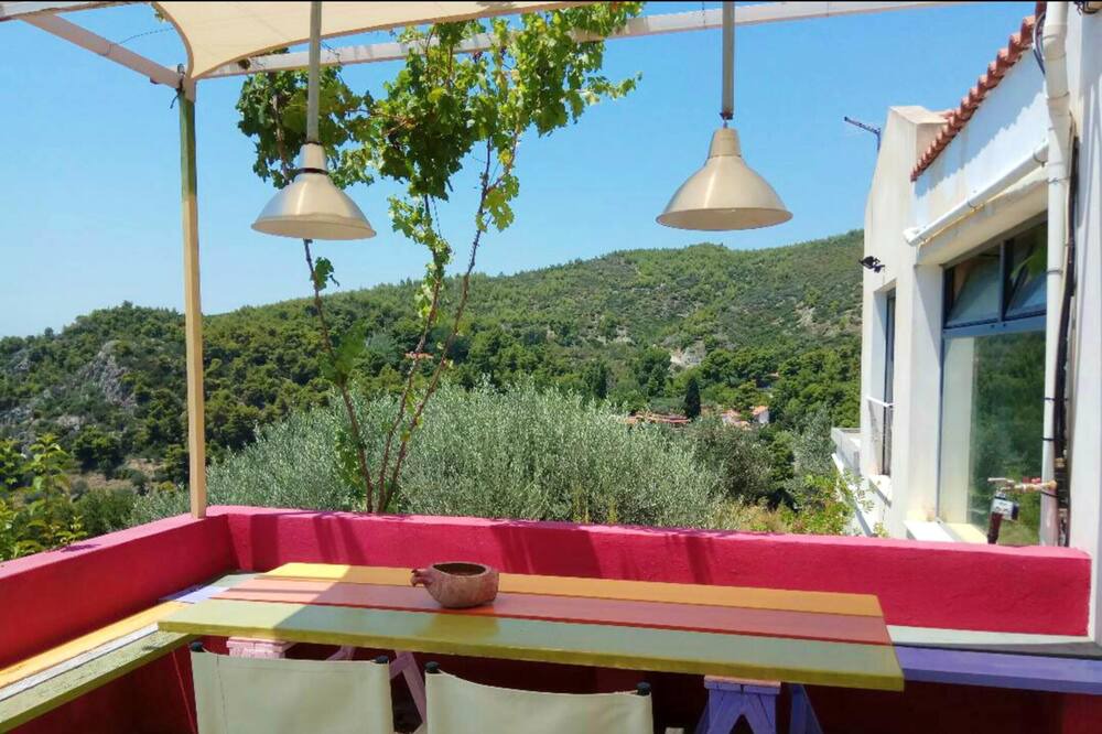 Photo of Patio Balcony in Dirfys-Messapia