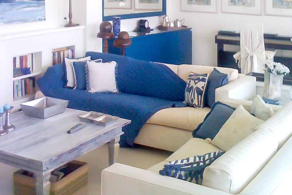 Photo of Livingroom in Nerantza