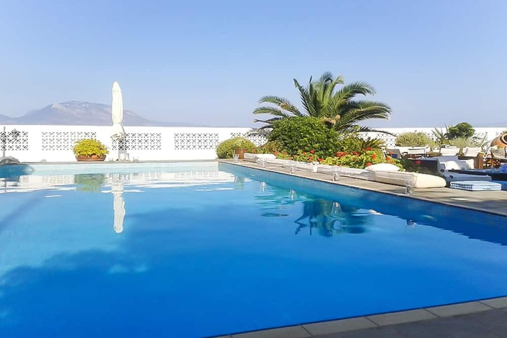 Photo of Outdoor in Nerantza