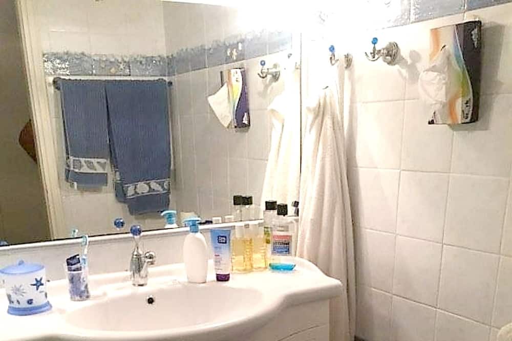 Photo of Bathroom in Nerantza