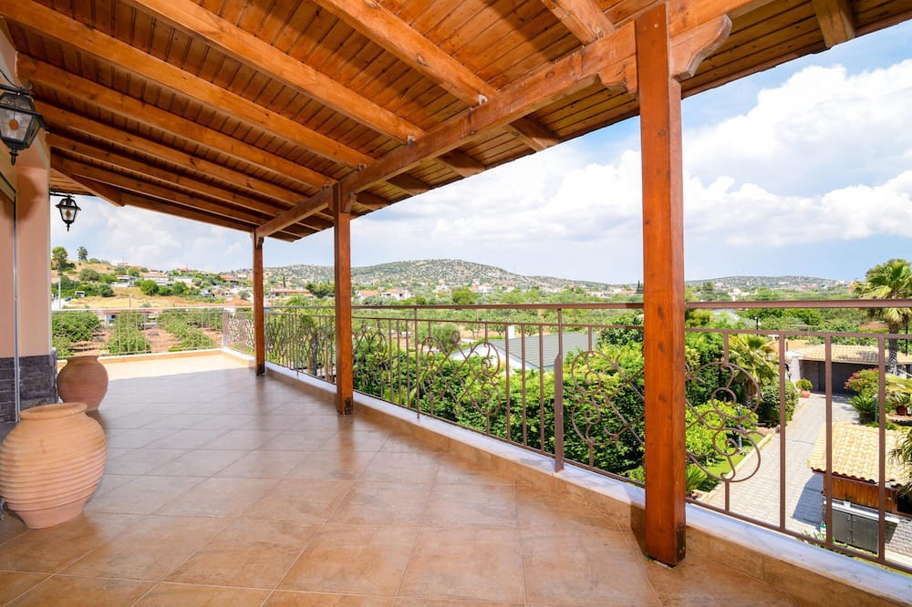 Photo of Patio Balcony in Kropia
