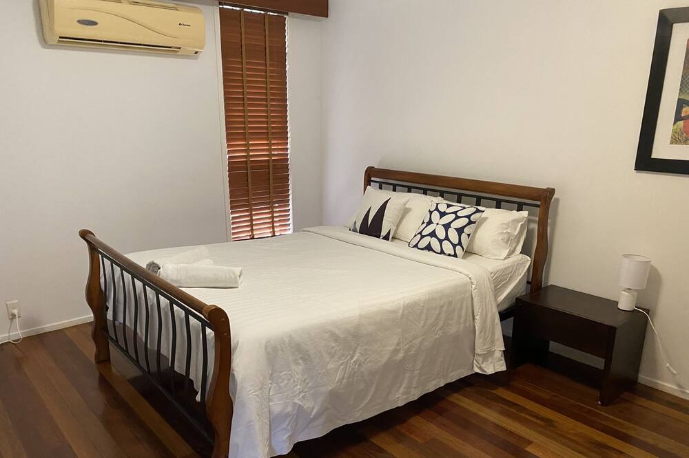 Photo of Bedroom in Sunnybank
