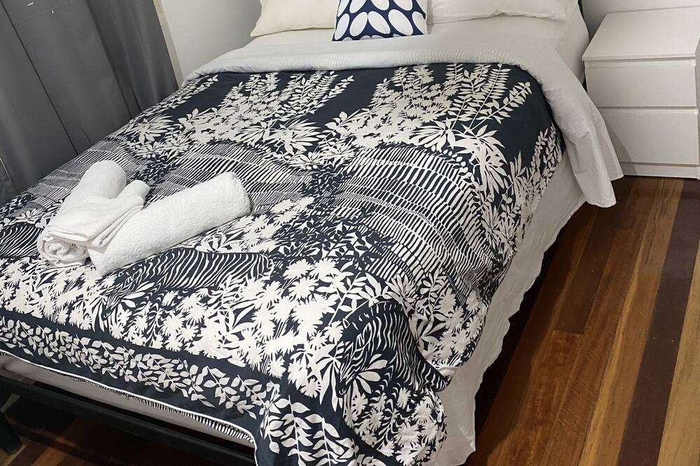 Photo of Bedroom in Sunnybank