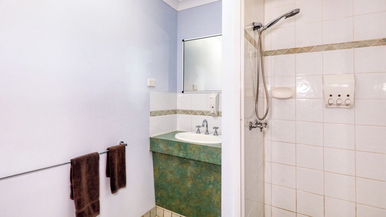 Photo of Bathroom in Bororen