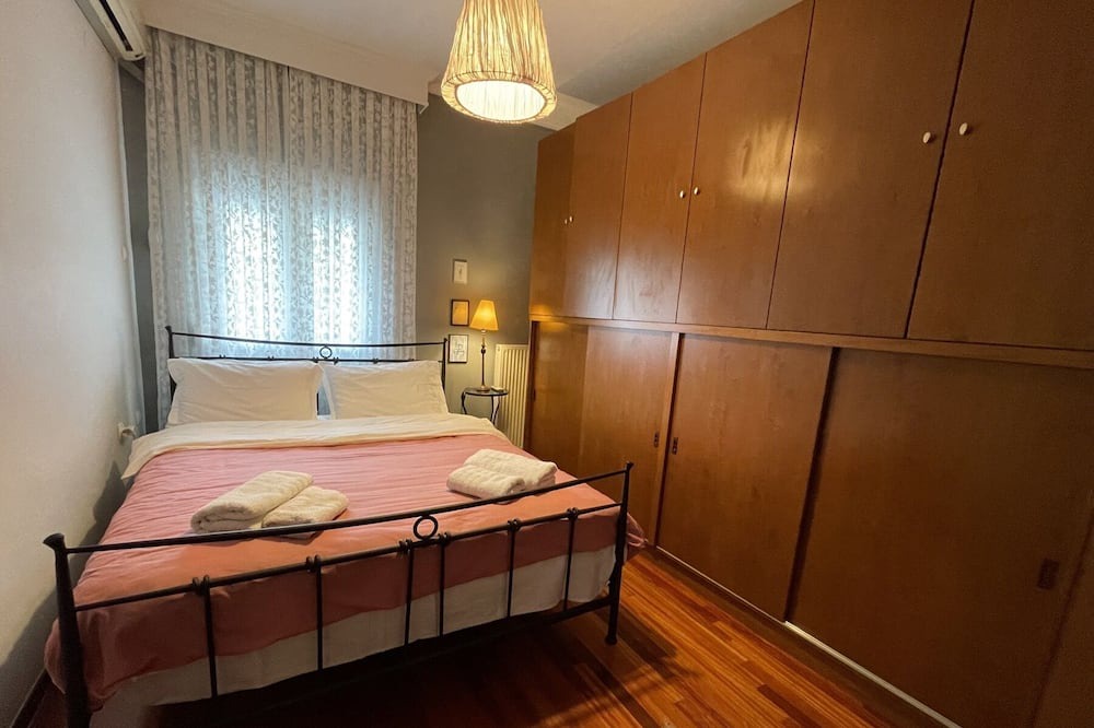 Photo of Bedroom in Kalamaria