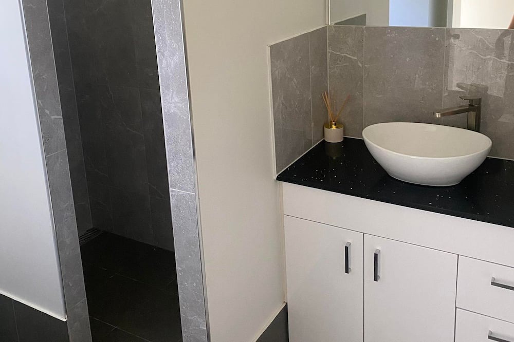 Photo of Bathroom in Landsborough