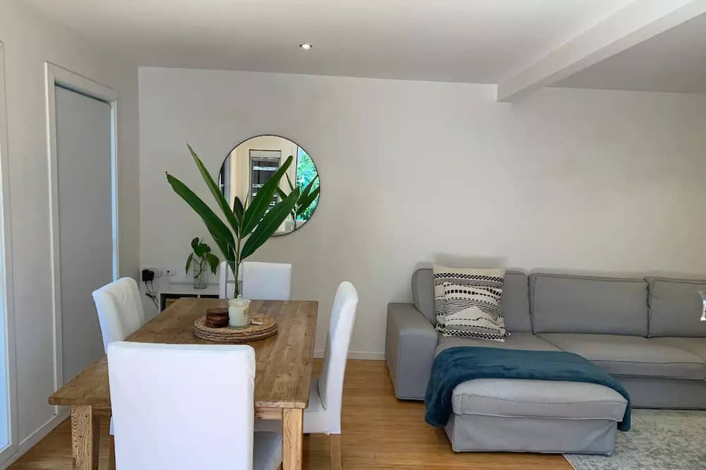 Photo of Livingroom in Currumbin