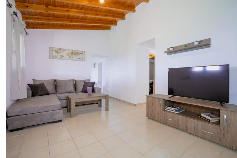 Photo of Livingroom in Messini