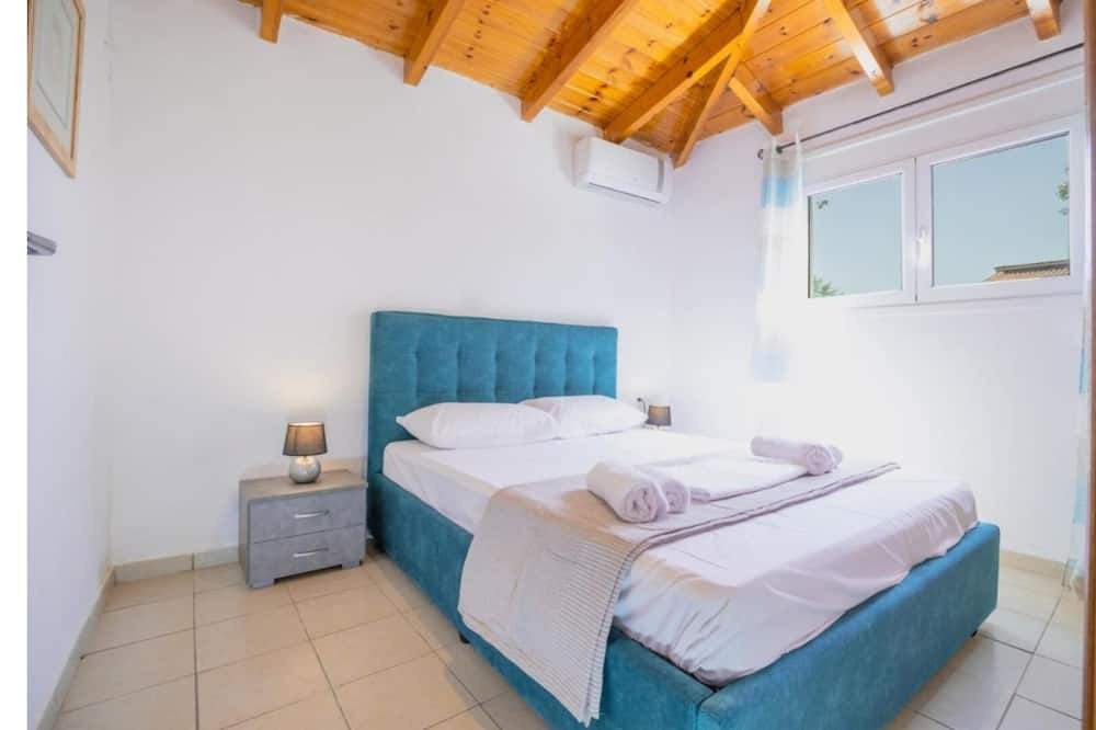 Photo of Bedroom in Messini