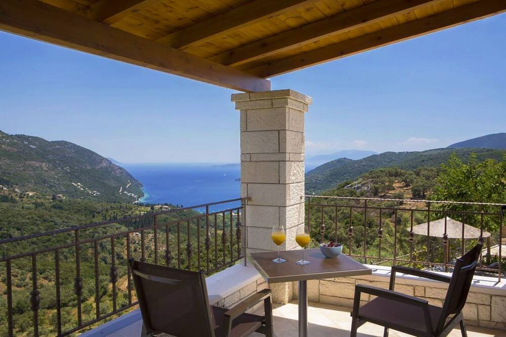 Photo of Patio Balcony in Fternon