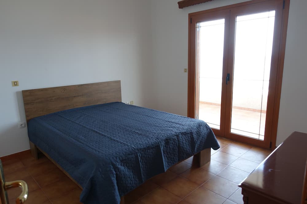 Photo of Bedroom in Troizinia