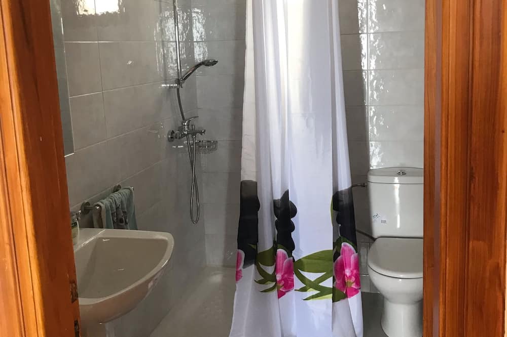 Photo of Bathroom in Troizinia