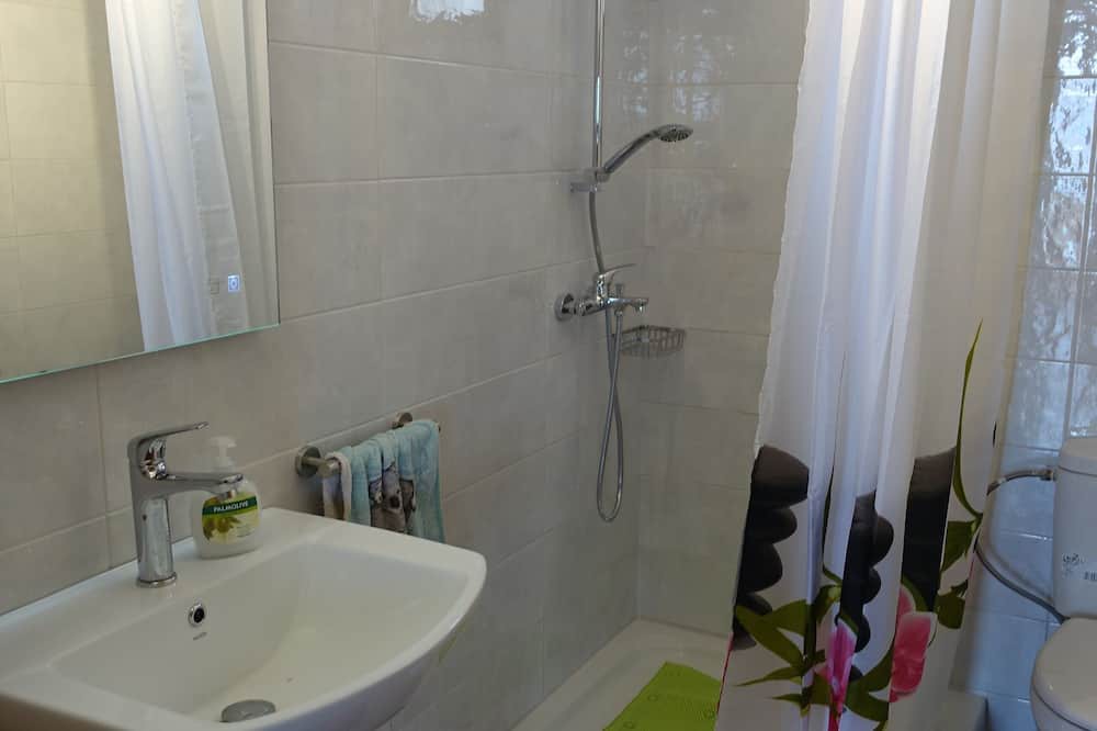 Photo of Bathroom in Troizinia