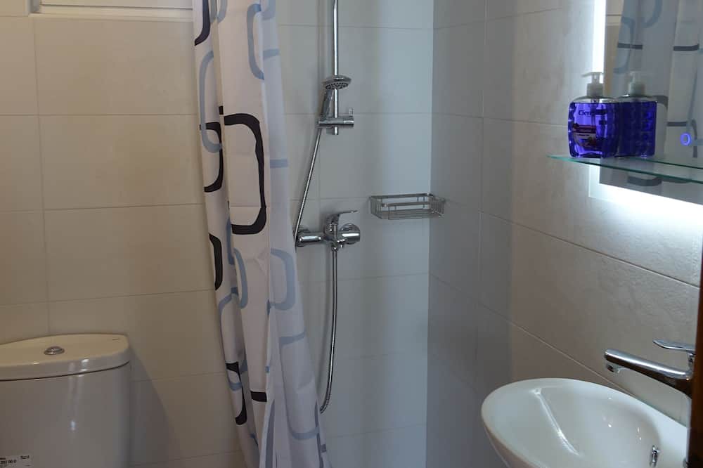 Photo of Bathroom in Troizinia