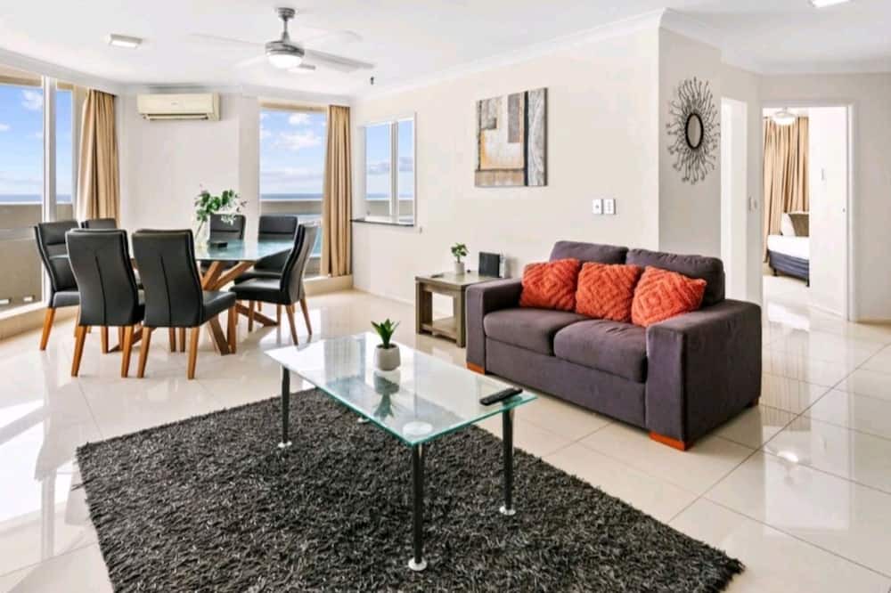 Photo of Livingroom in Surfers Paradise