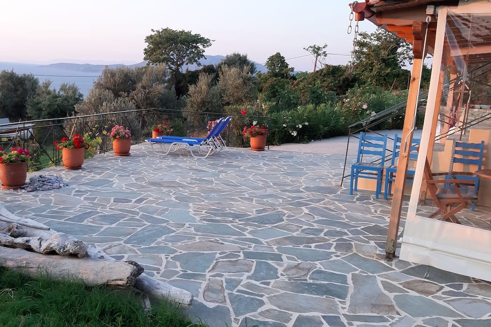 Photo of Outdoor in Sipiada