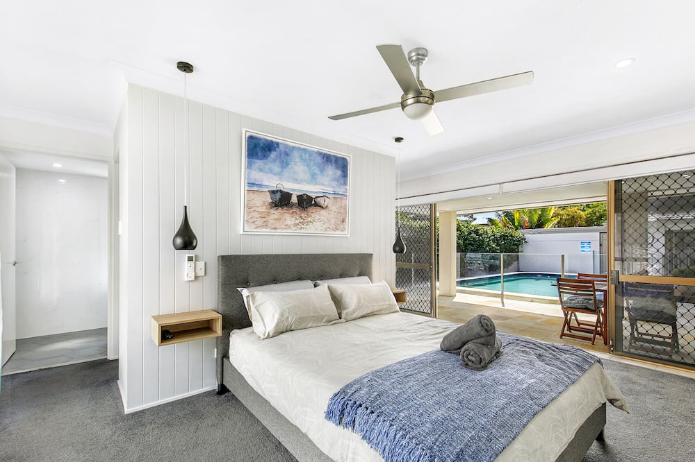 Photo of Bedroom in Broadbeach Waters