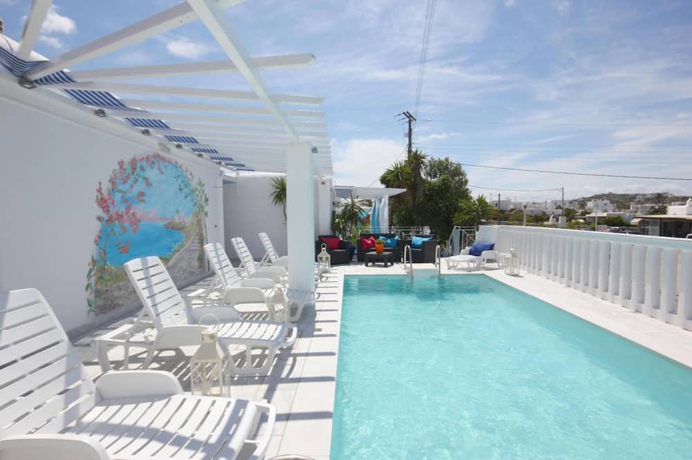 Photo of Outdoor in Glastros