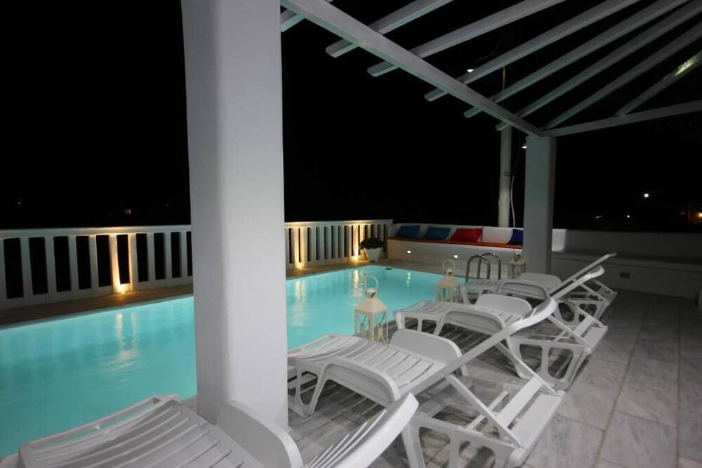 Photo of Outdoor in Glastros