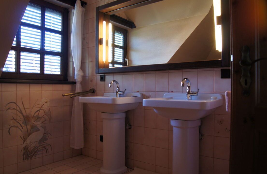 Photo of Bathroom in Kamena Vourla