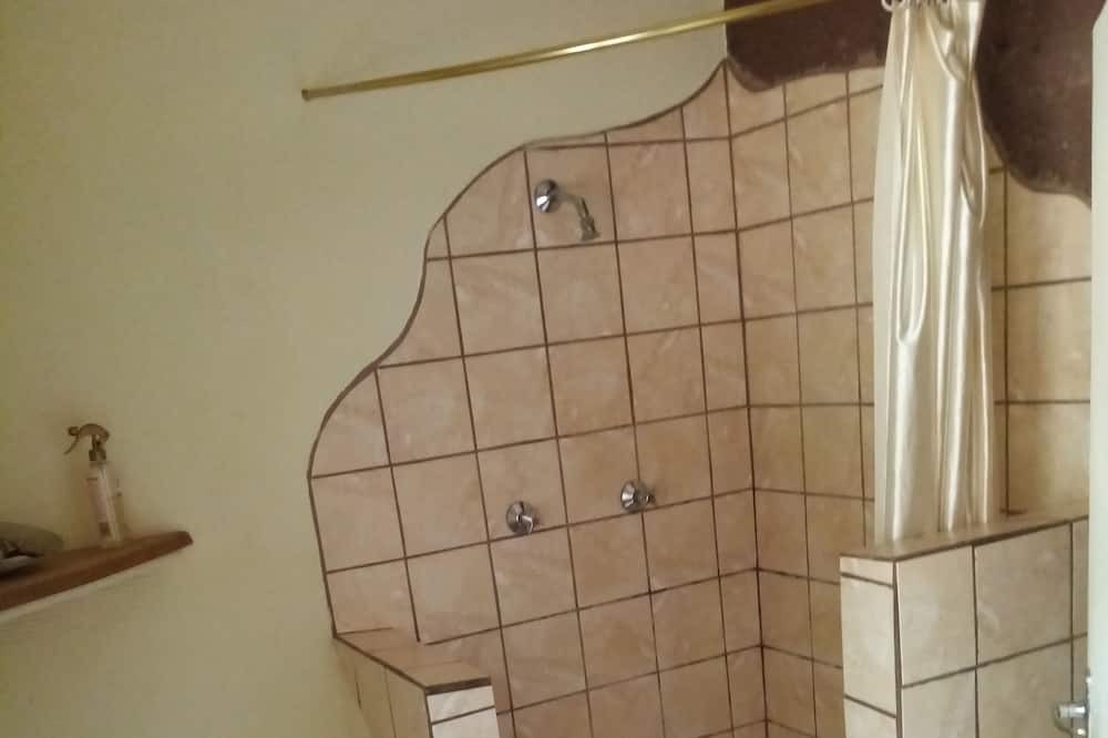 Photo of Bathroom in Umjindi