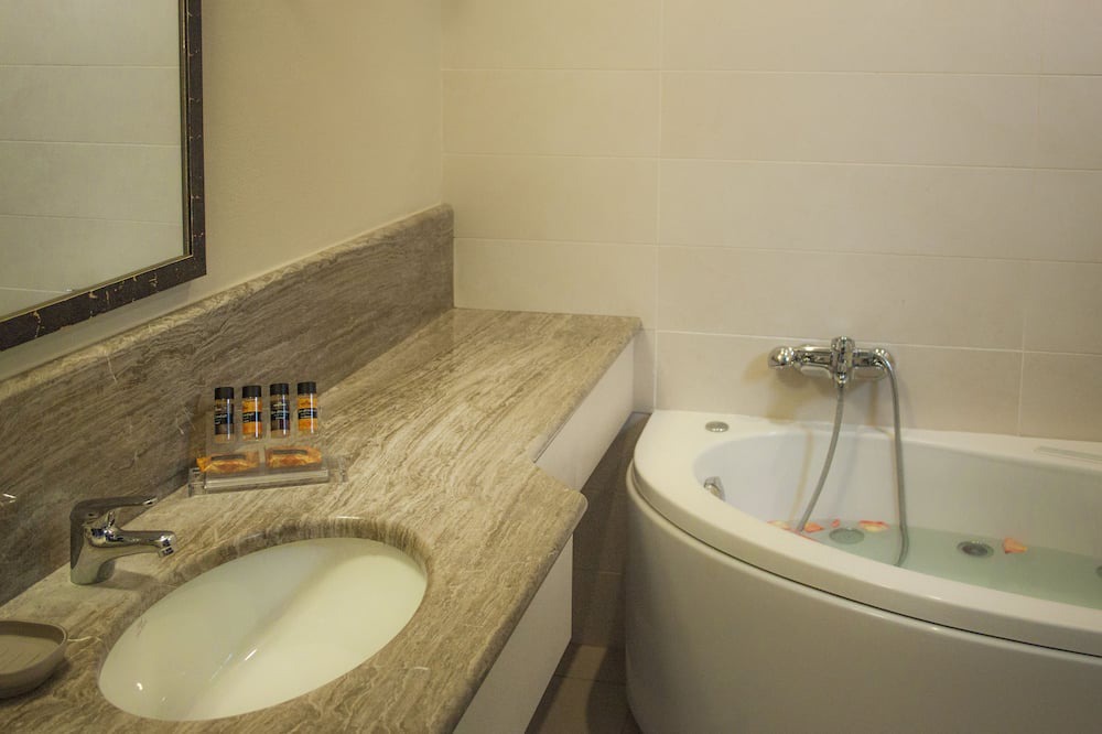Photo of Bathroom in Steni