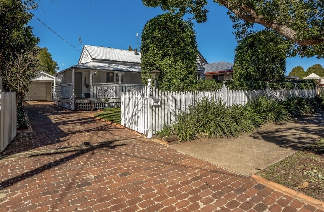 Photo of Outdoor in Centenary Heights