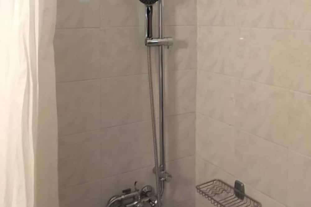Photo of Bathroom in Marmari