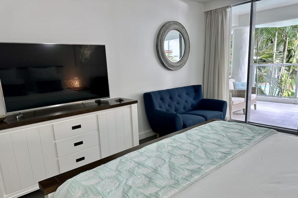 Photo of Bedroom in Palm Cove