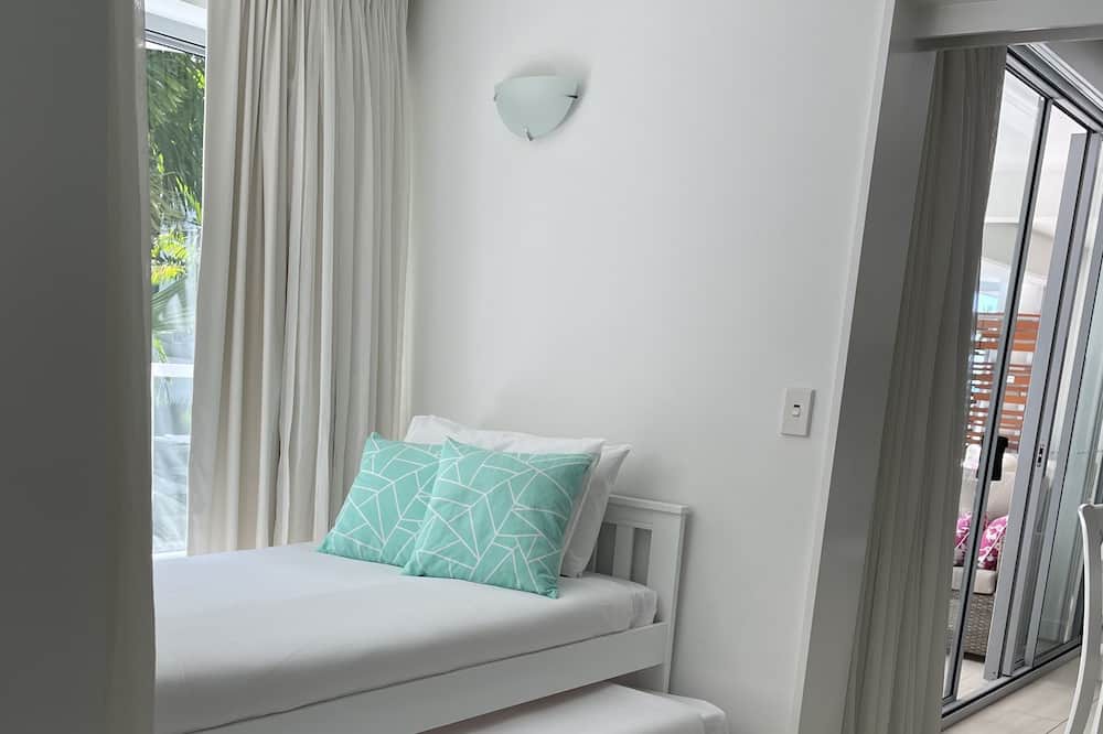 Photo of Bedroom in Palm Cove
