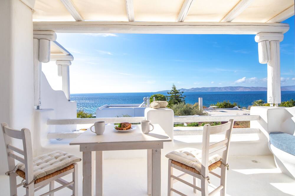 Photo of Patio Balcony in Karystos