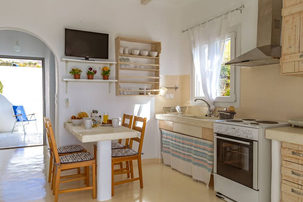 Photo of Kitchen in Karystos