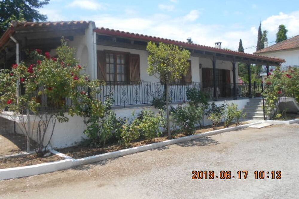 Photo of Outdoor in Aliartos