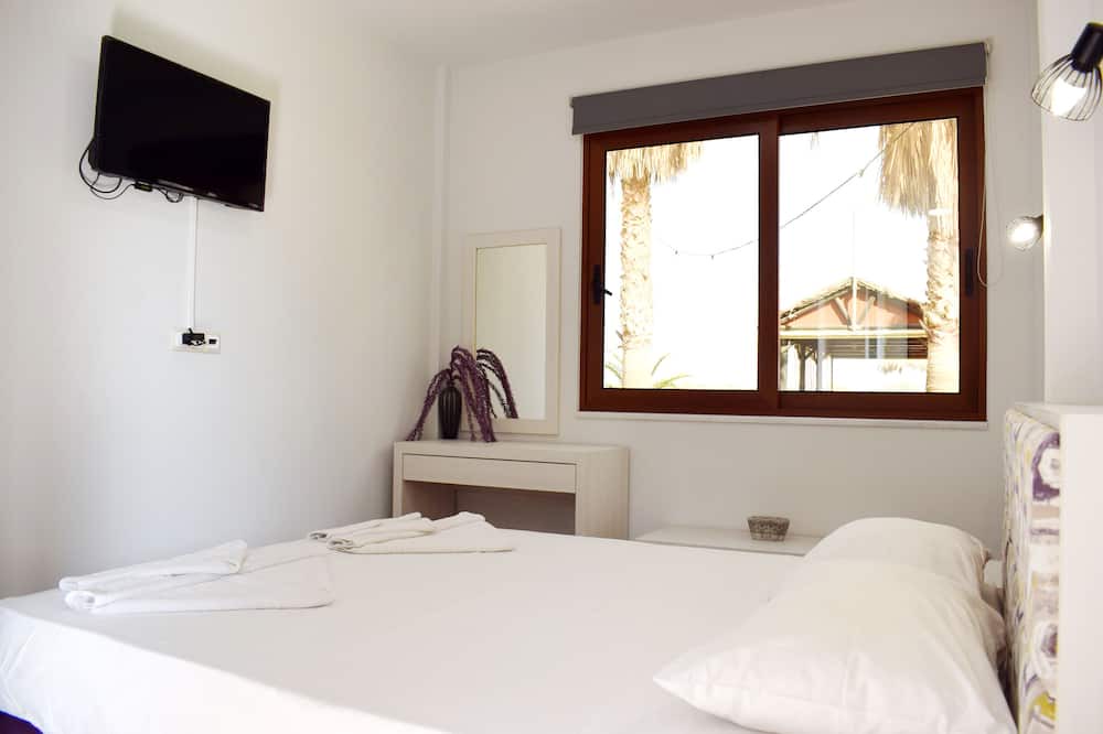 Photo of Bedroom in Georgioupolis