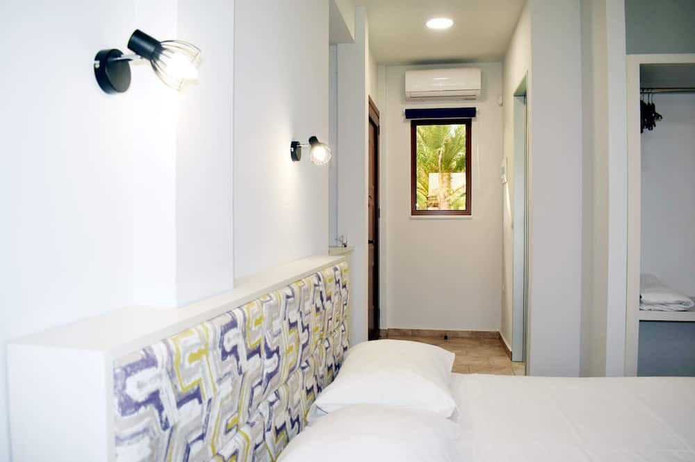 Photo of Bedroom in Georgioupolis