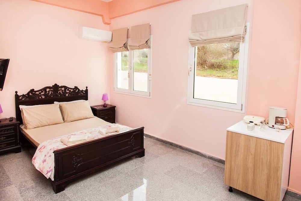 Photo of Bedroom in Markopoulo Mesogaias