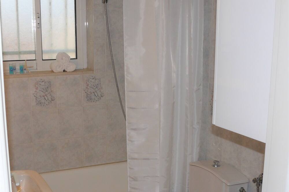 Photo of Bathroom in Xylokastron