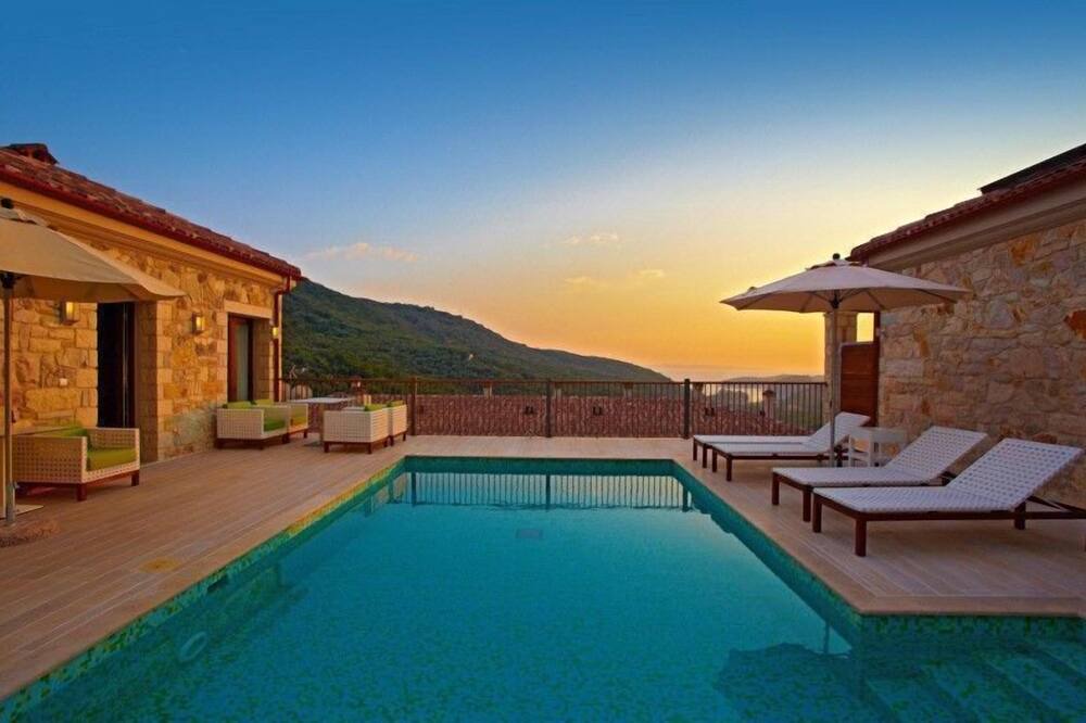 Photo of Outdoor in Parga