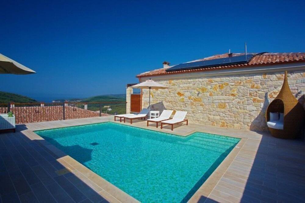 Photo of Outdoor in Parga
