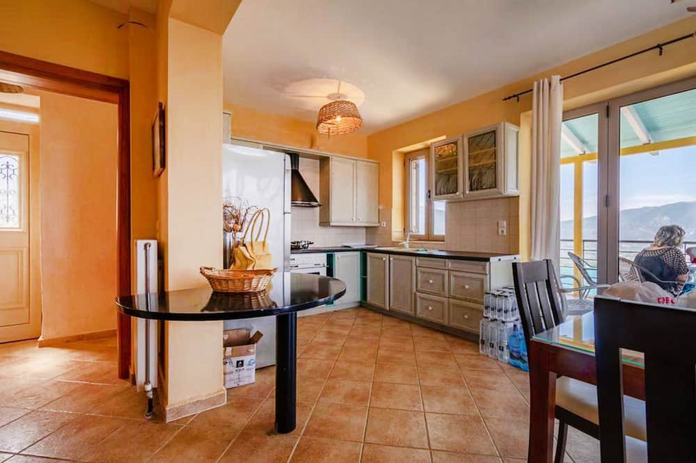 Photo of Kitchen in Katokhorion
