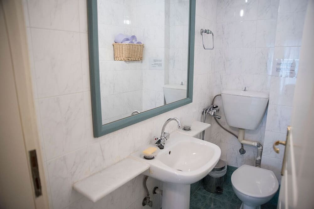 Photo of Bathroom in Kiato