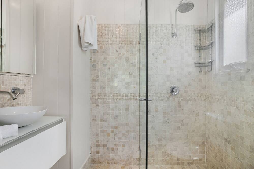 Photo of Bathroom in Paddington