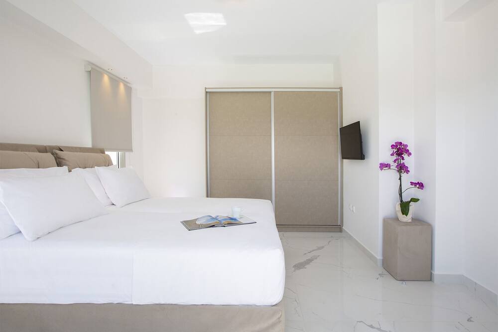 Photo of Bedroom in Pondi