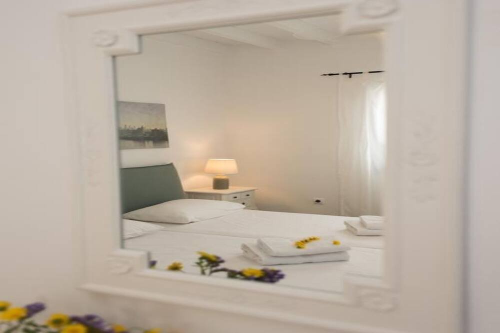 Photo of Bedroom in Kalafatis