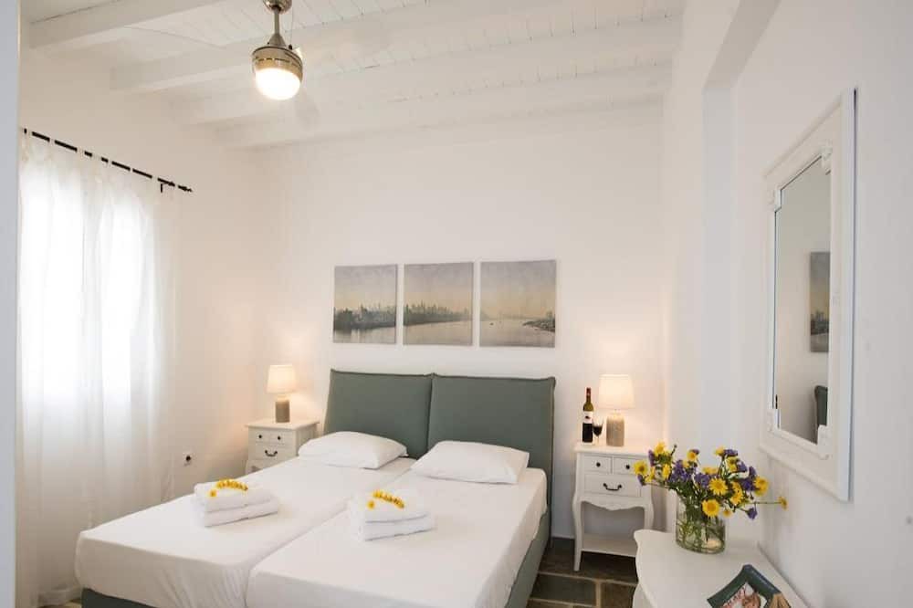 Photo of Bedroom in Kalafatis