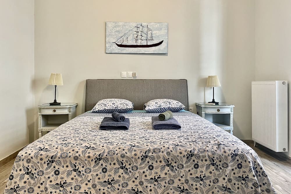 Photo of Bedroom in Petralona