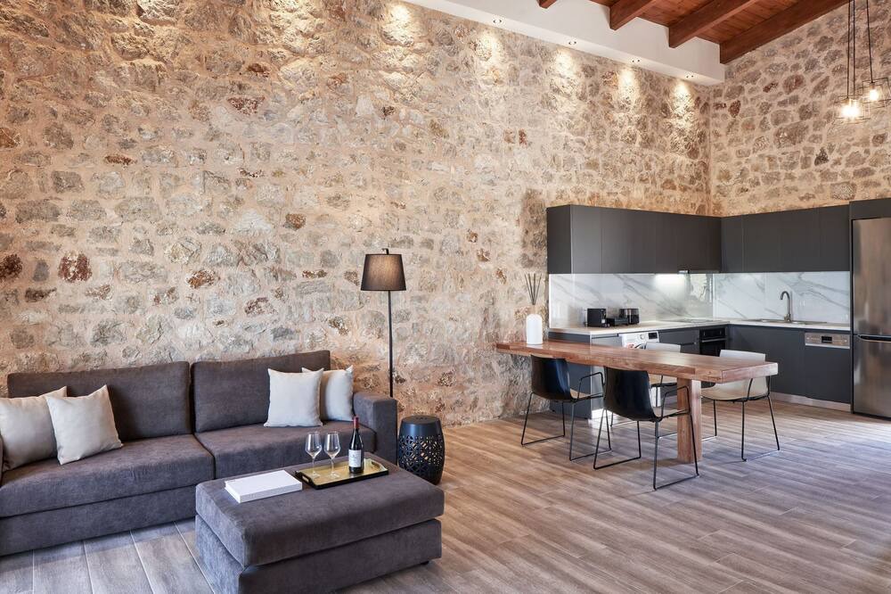 Photo of Livingroom in Magnesia Region