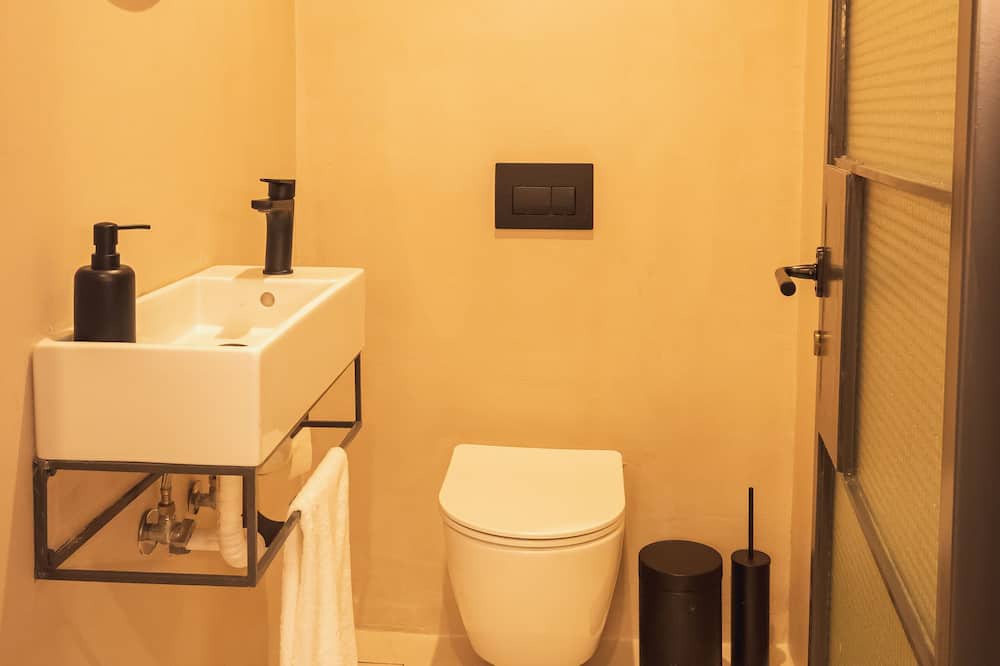 Photo of Bathroom in Pylos