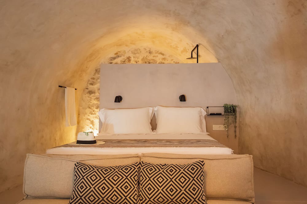 Photo of Bedroom in Pylos
