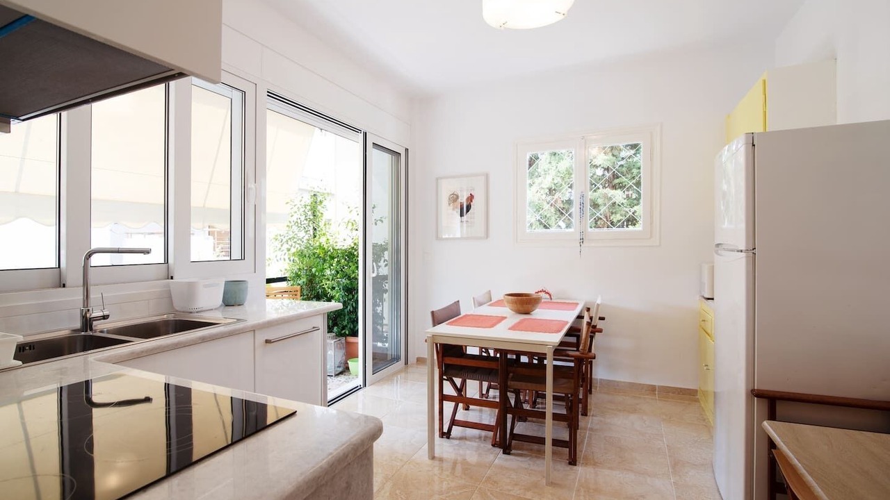 Photo of Livingroom in Varkiza